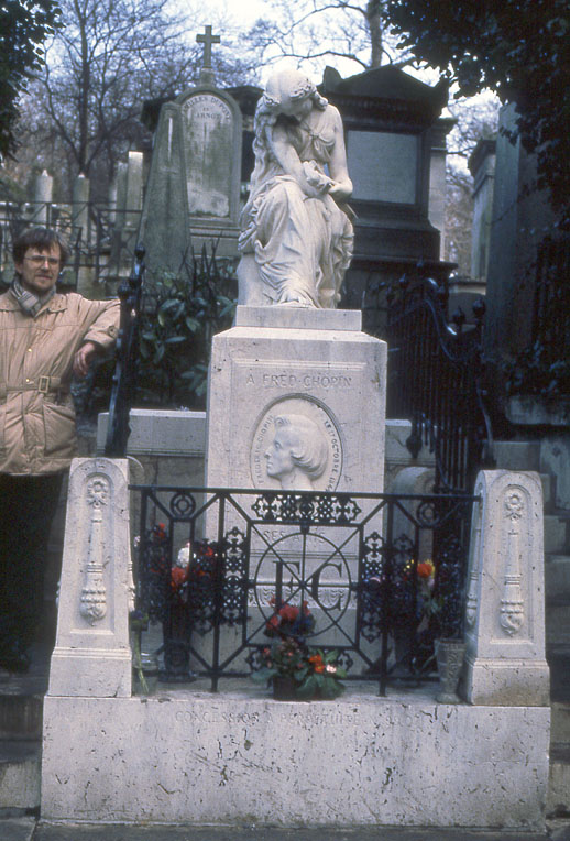 08 Chopin auf Pere Lachaise